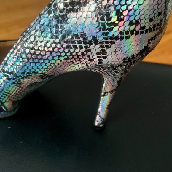 shoes - Picture 6 of 7